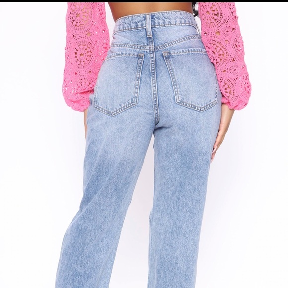 High Waisted Jeans - Picture 3 of 3